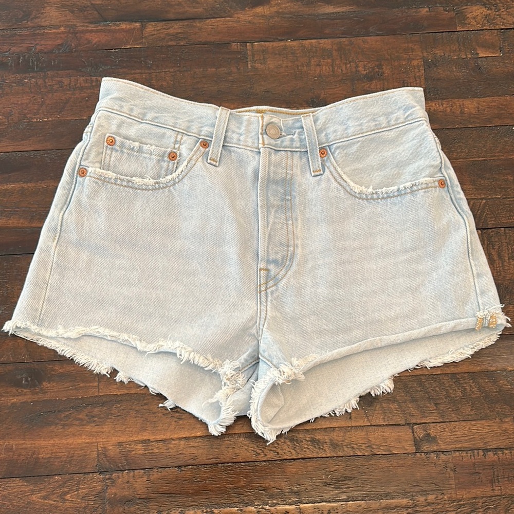 Levi's Light Wash Jean Shorts